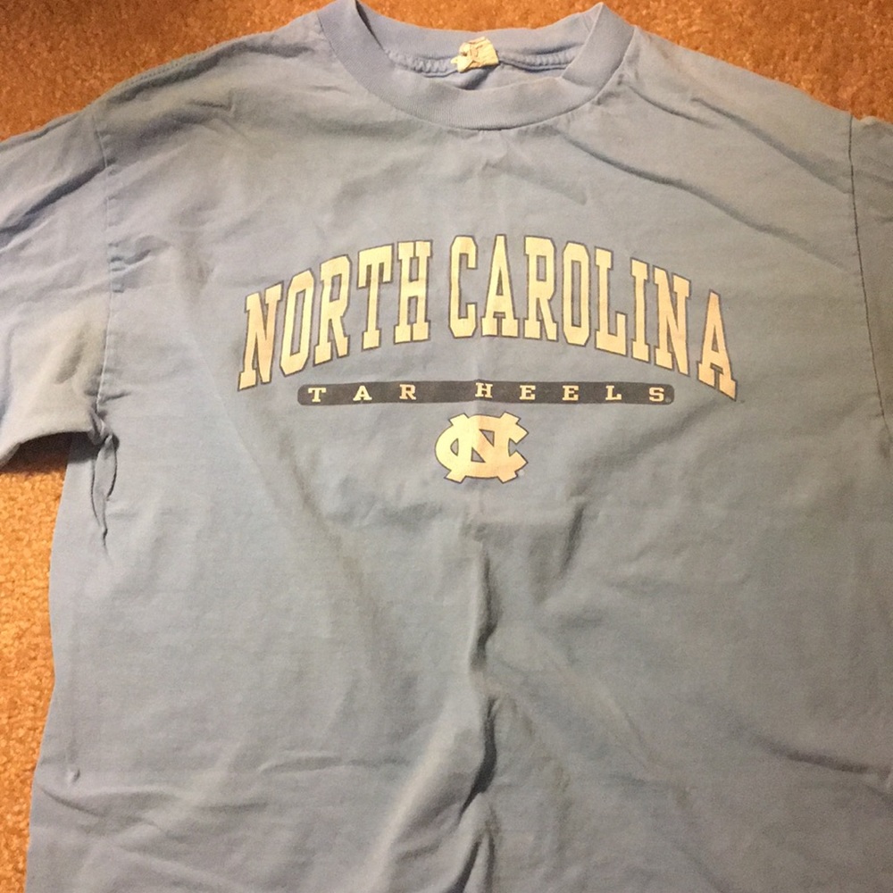 Uni-Sex Long Sleeve UNC Tar Heels Size M